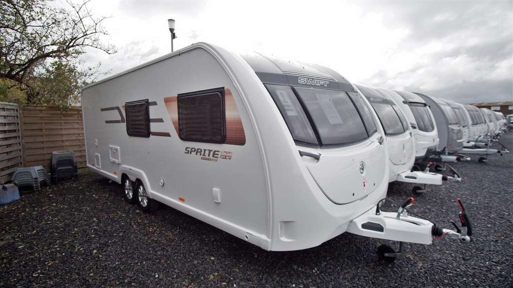 2021 Swift Sprite Super Quattro FB New Carvans Highbridge Caravan Centre Ltd.
